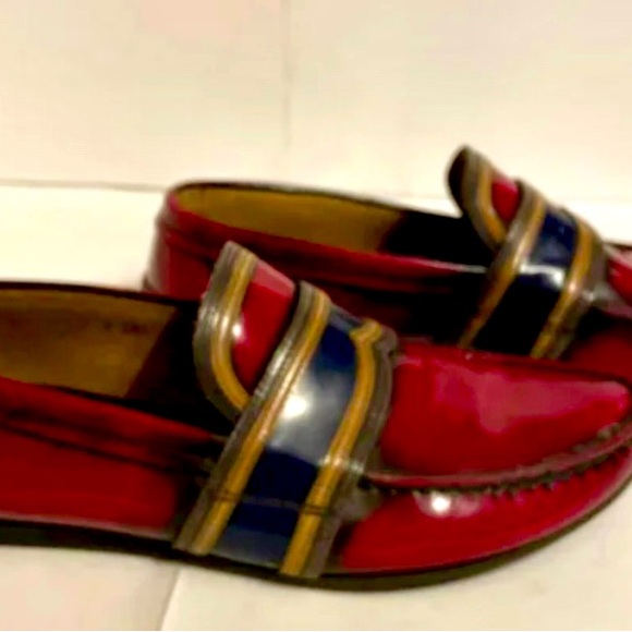 25% PRICE DROP!! $225 (was $295)
GORGEOUS PRADA Loafers - Picture 10 of 14
